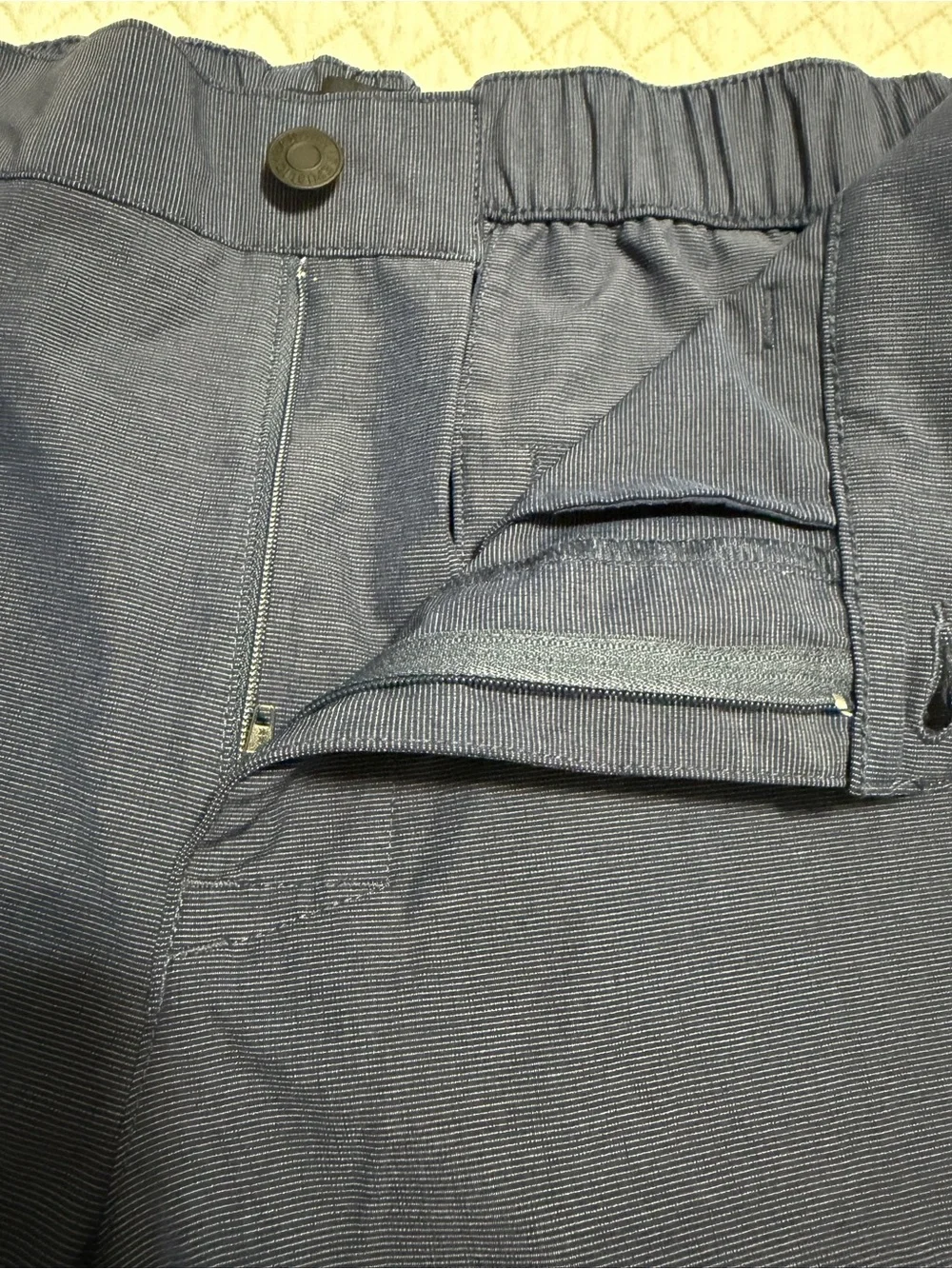 Banana Republic Men's Blue Hybrid Shorts Size 32 Elastic Waist